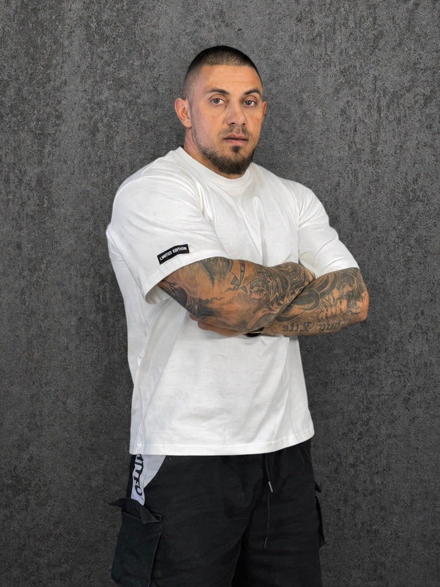 CLAWN Oversized White