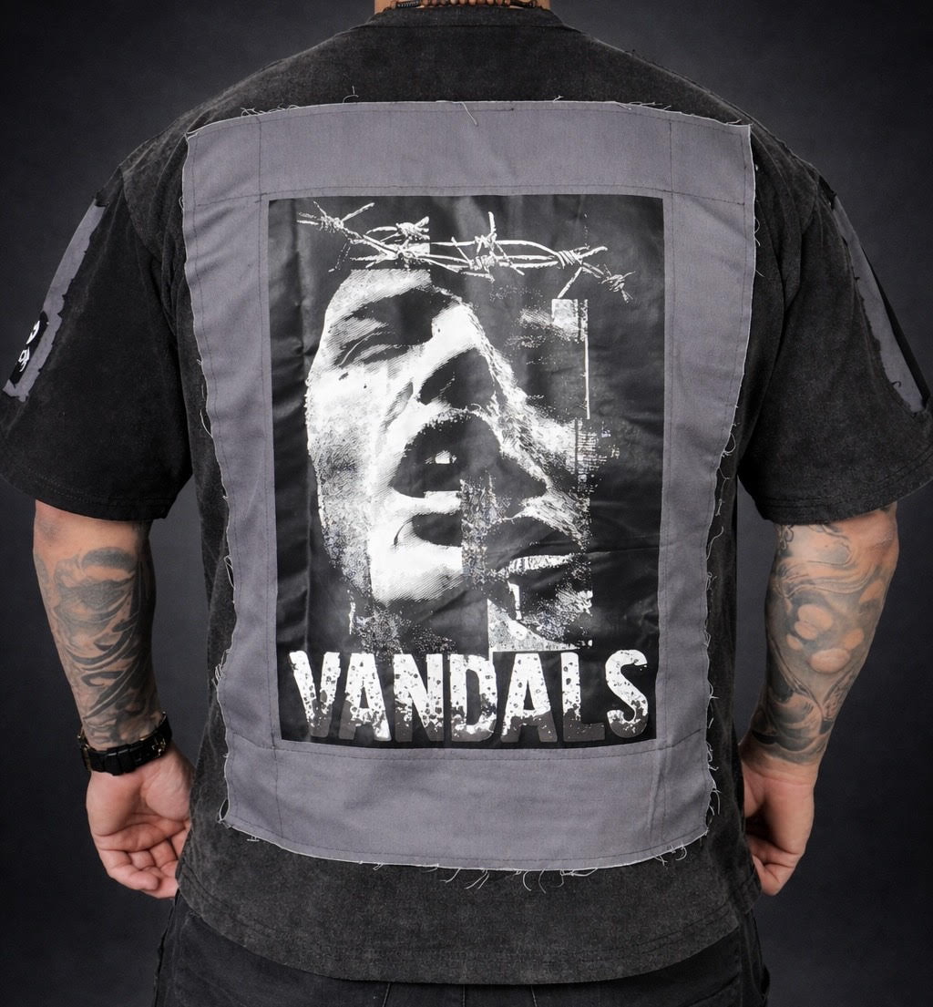 ТЕНИСКА VANDALS